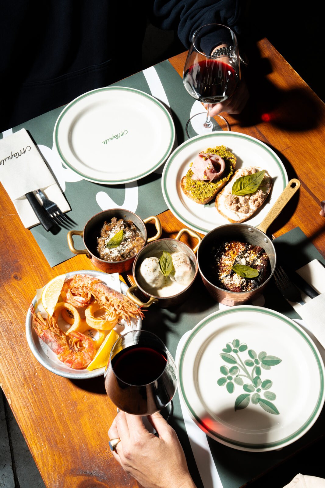 Plato editorial de pasta italiana — sesión de fotografía gastronómica para A'Napule