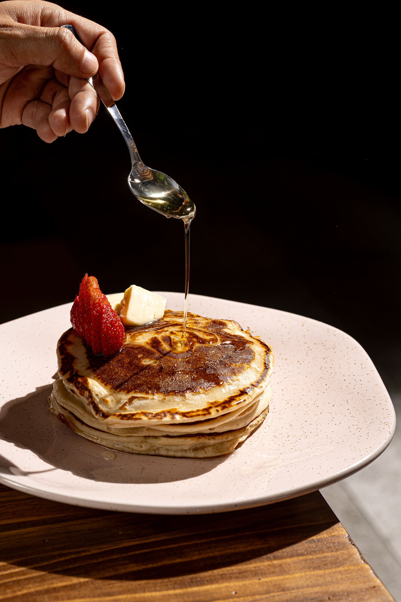 Tortitas con sirope y mantequilla